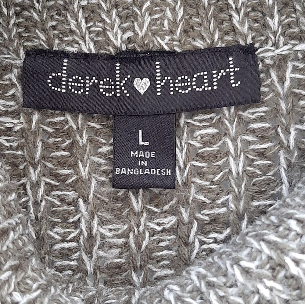 Derek heart olive green cream mix soft turtleneck sweater.  Size L. - Picture 2 of 6